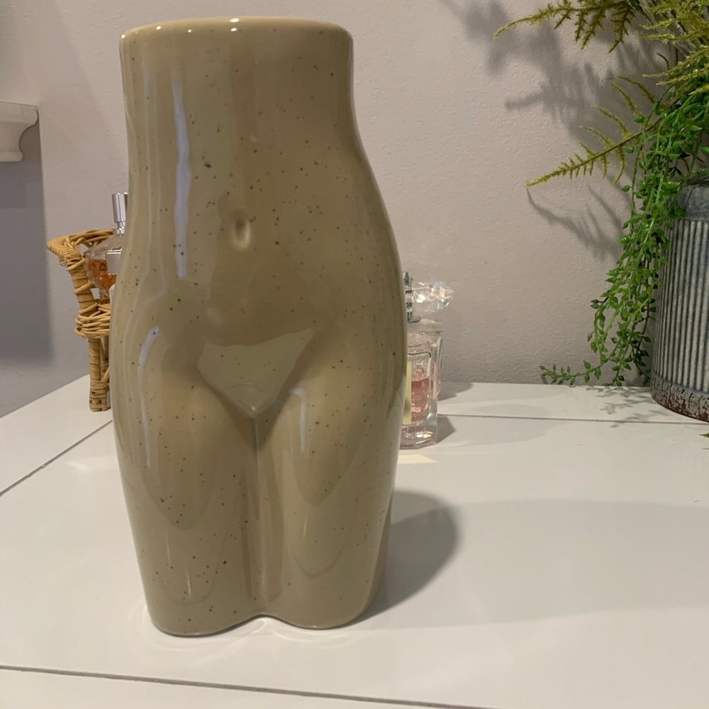Feminism Vase
